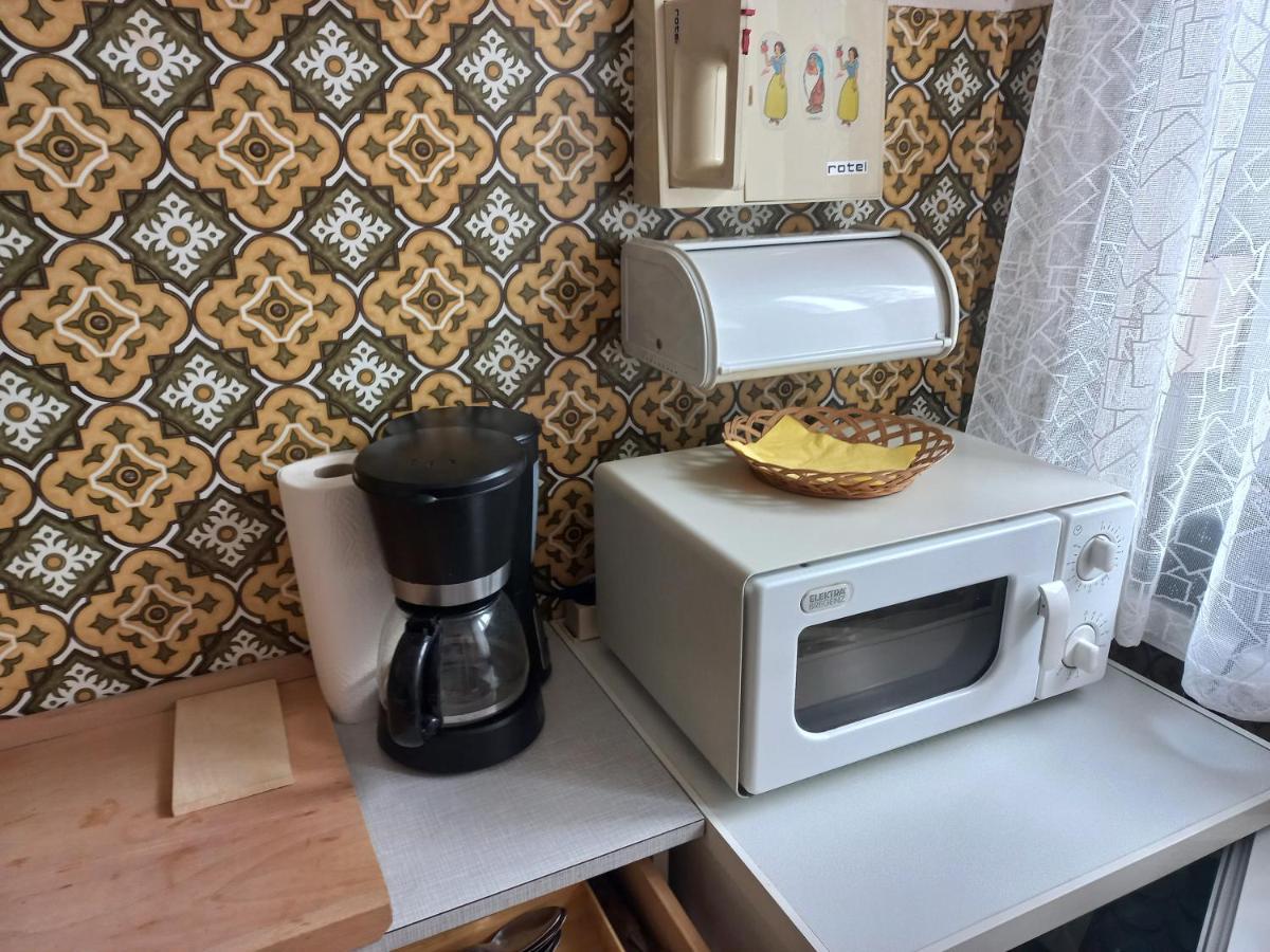 Ferienwohnung ,,Wohnen Wie Zu Grossmutter'S Zeiten'' Vienna Exterior photo